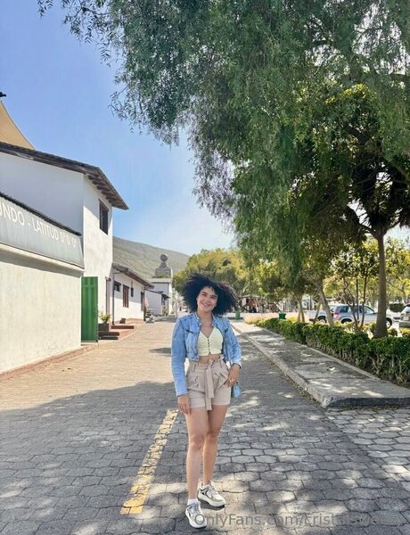 Cristalsweety スター 裸 写真