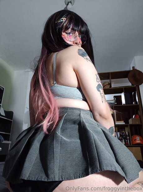 Froggyinthebox トップポルノスター 写真