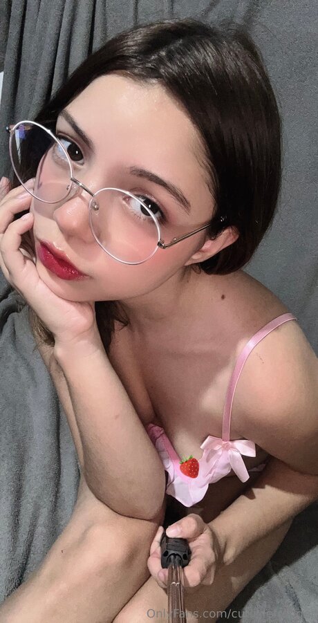 Millkyyy 裸の女優 画像