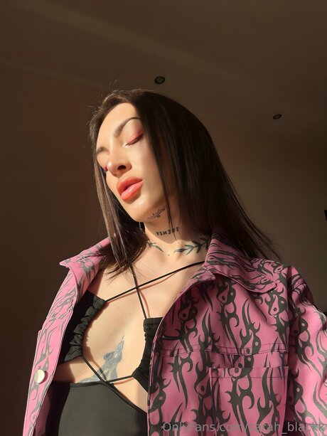 Sarah Blackk ヌードモデル アーカイブ