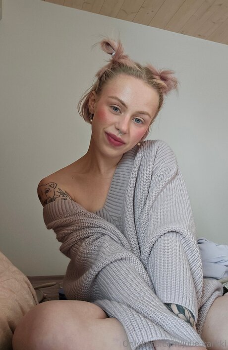 赤毛の太めOnlyFans 美しい裸 ギャラリー