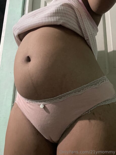 21ymommy ポルノスター エロティック 写真