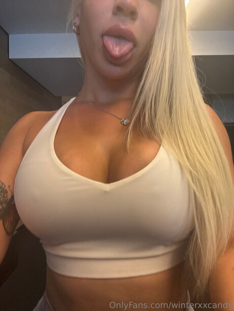 ワークアウト オンリーファンズ アダルト無料 アーカイブ