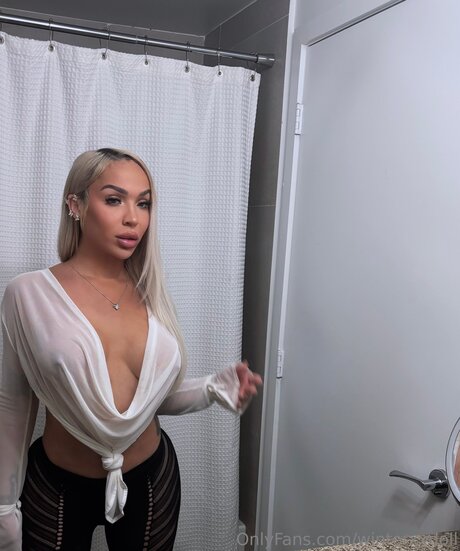 Winterxxcandy エロティックなスター 画像