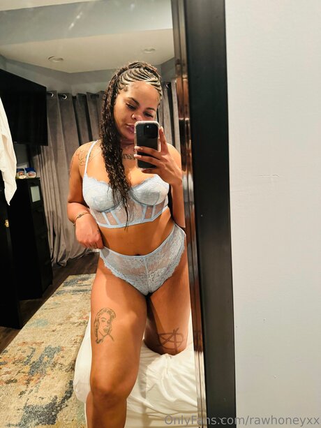 Rawhoneyxx トップスター 写真