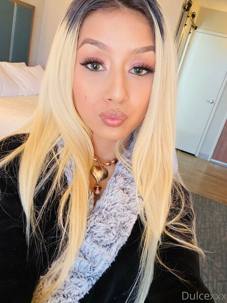 Latinabarbie96 ポルノ女優 写真