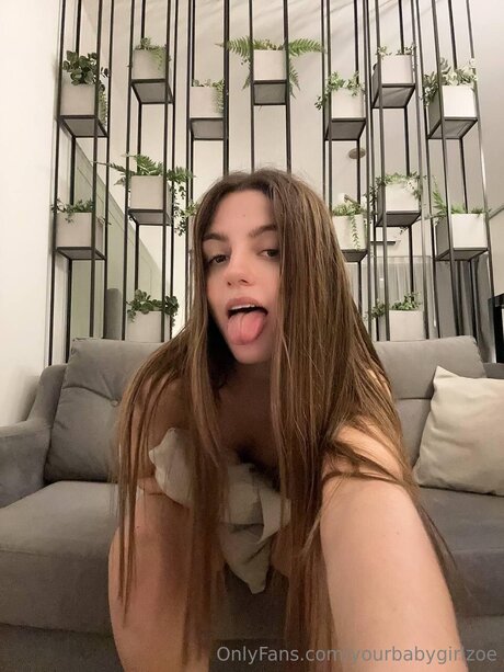 Yourbabygirlzoe アート女優 画像