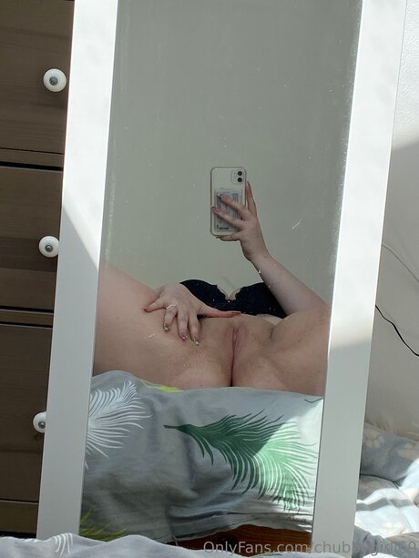 ポーグエボニーオンリーファンズ ヌード アーカイブ