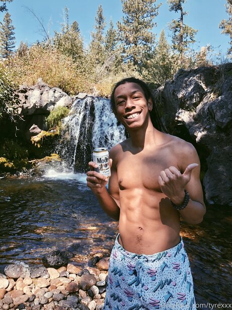 Tyrexxx 無料スター 写真