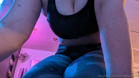 熟女の足オンリーファンズ 無料セックス ギャラリー