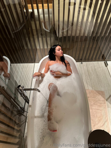 Goddessjunee アートスター 写真