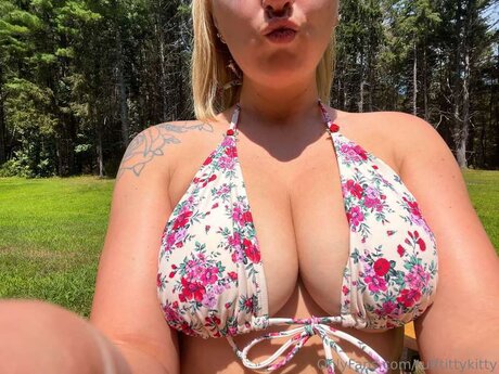 Tufftittykitty 完璧なポルノスター 写真