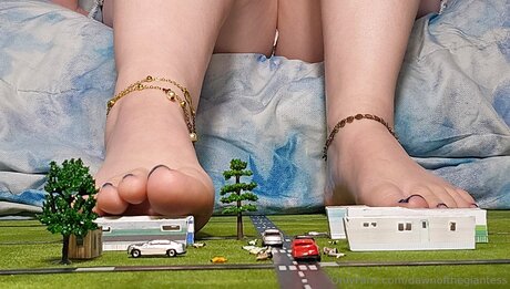 Dawnofthegiantess 裸モデル 写真