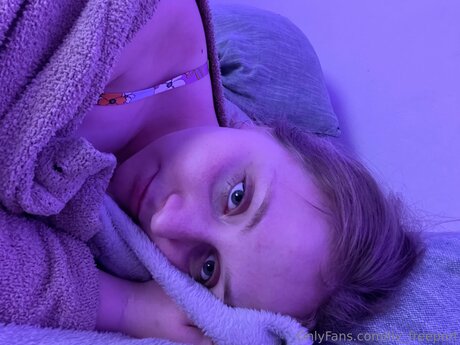 Liv Freeport ヌードモデル 画像