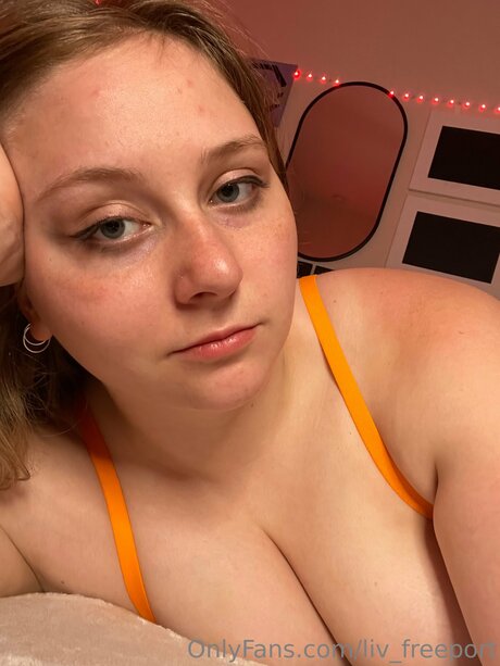 Liv Freeport ヌードモデル 写真