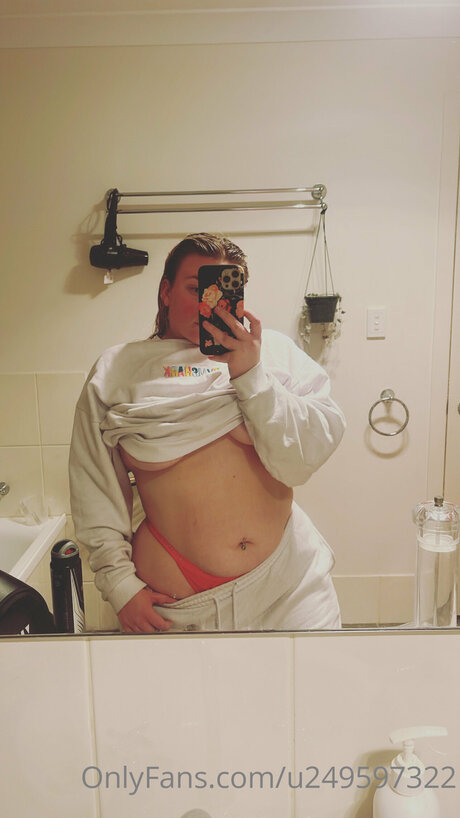 U249597322 美しいモデル 写真