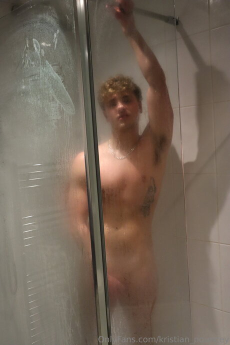 Kristian Pouncey 女優 写真