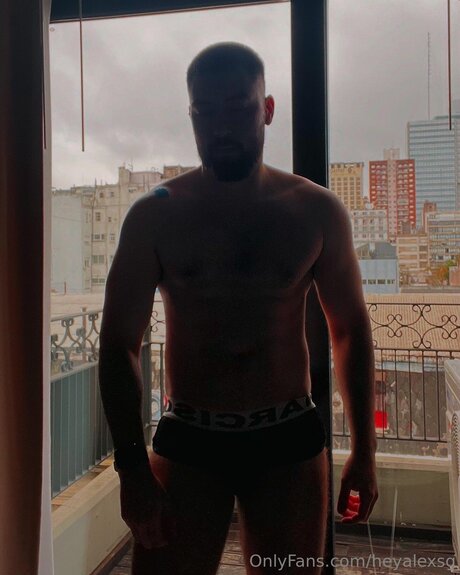 Heyalexsg アダルトスター ギャラリー