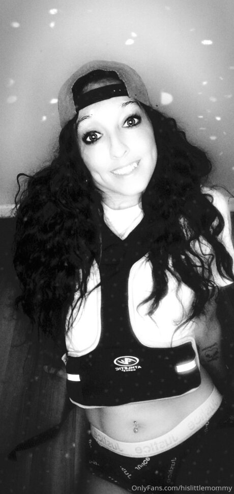 Hislittlemommy かわいいモデル 画像