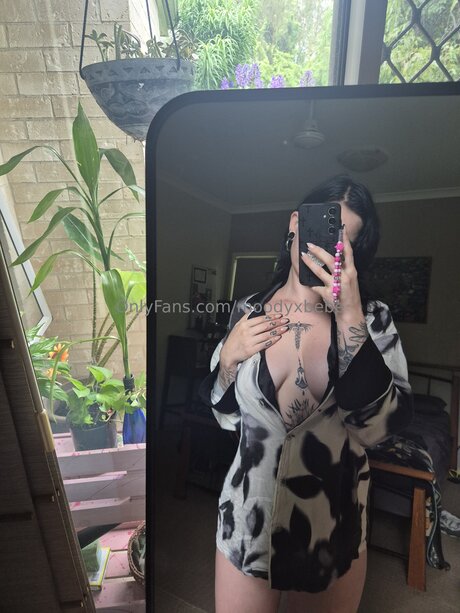 Moodyxbebe トップスター ギャラリー