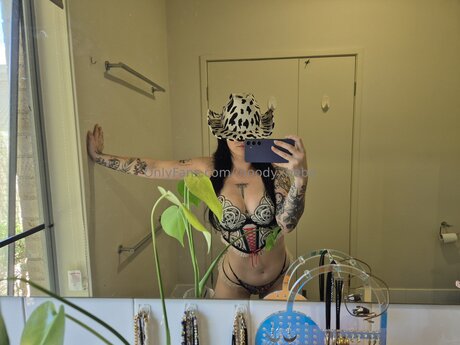 Moodyxbebe ポルノスター xxx 画像