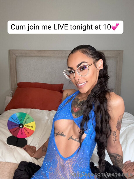 Reana Rails エロティックなモデル ギャラリー