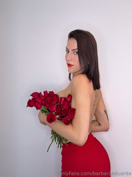 Ts Barbara セックス女優 写真