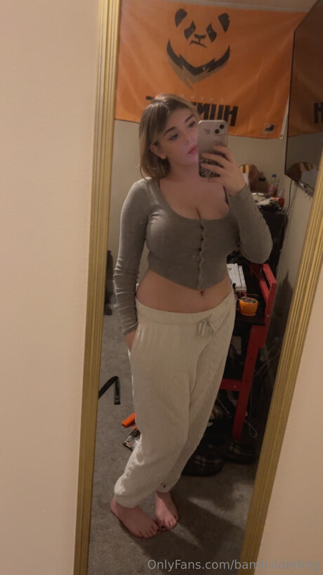 フェイシャルオンリーファンズ 無料xxx 画像