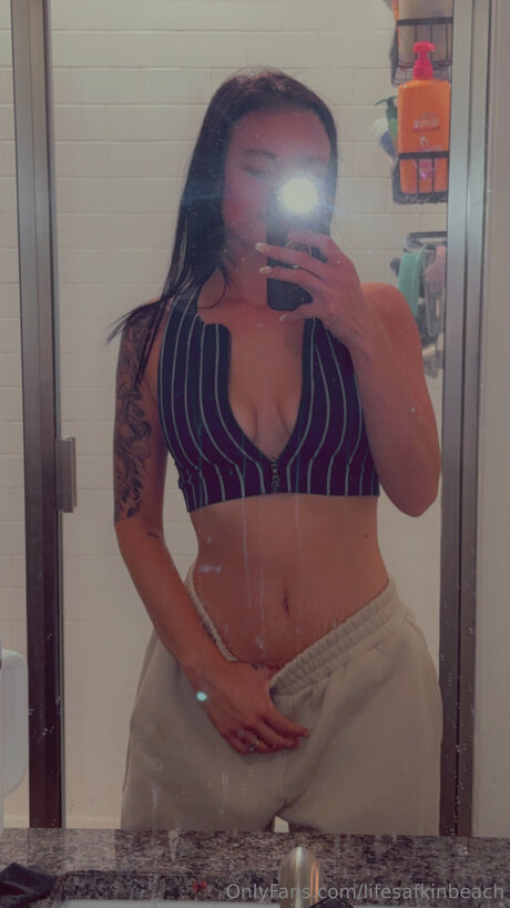 Lifesafkinbeach エロティックモデル 写真