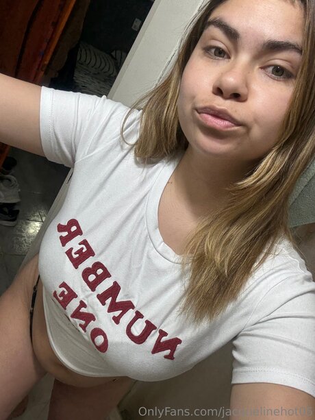 Jacquelinehot05 かわいいスター 写真