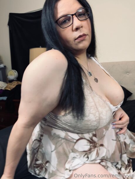 Remmyvip ポルノスター xxx 写真