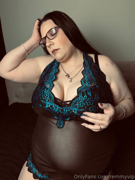 Remmyvip モデル 写真