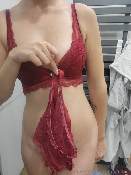 Rooyalsinn セクシー女優 ギャラリー