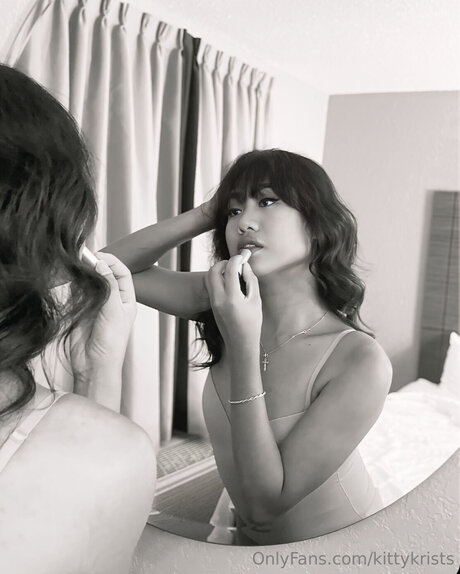 Kittykrists ヌードのポルノスター 写真