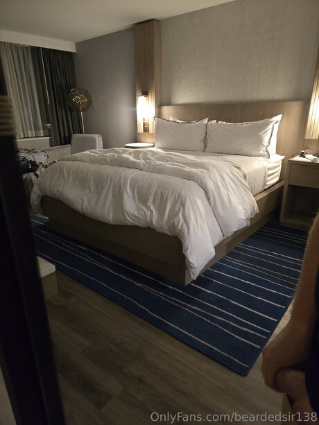 Beardedsir138 アダルトスター 画像