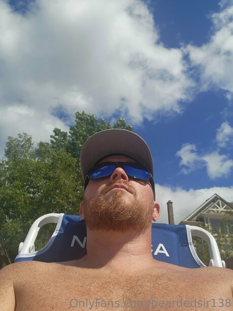 Beardedsir138 ポルノスター 裸 写真