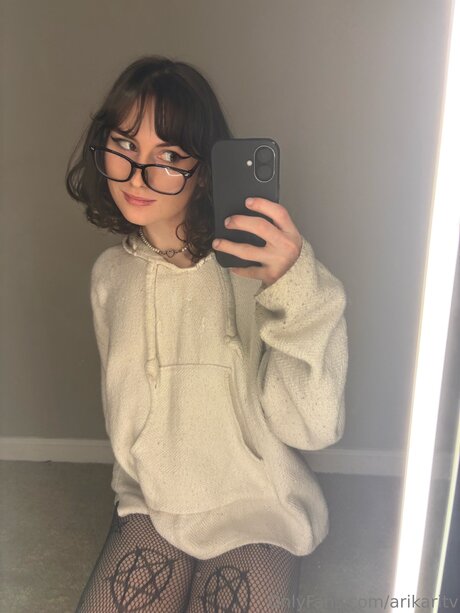 巨乳の黒人女性オンリーファンズ 限定 画像