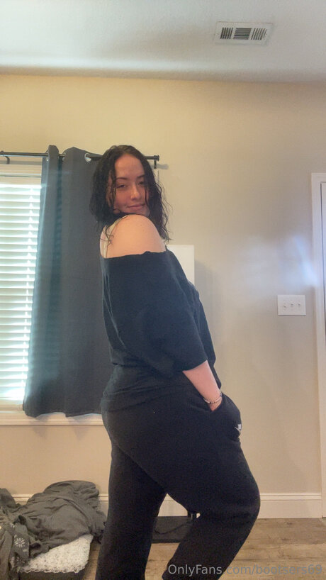 Bootsers69 セクシーモデル ギャラリー