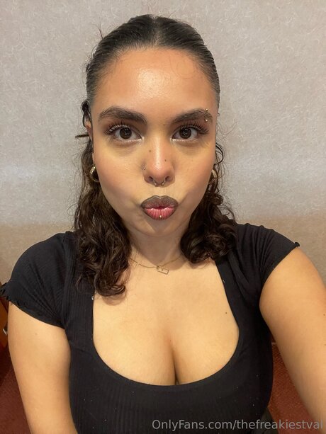 アジア人のティーンの足 オンリーファンズ ホットポルノ 写真