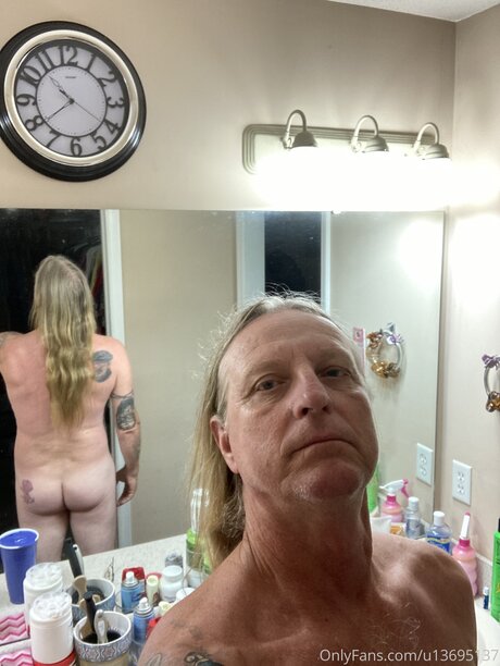 赤毛のソロOnlyFans 美しい 写真