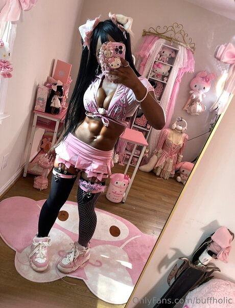 Buffholic ポルノ女優 写真