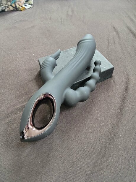 巨大なペニスオンリーファンズ 限定 画像