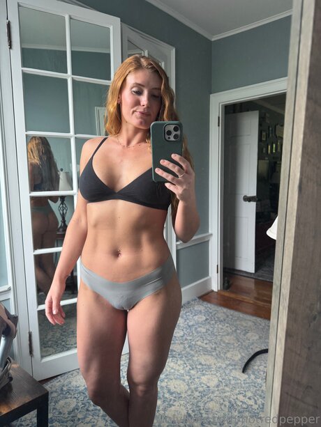 Hotredpepper 女優 アーカイブ