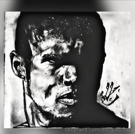 ブラックマジックオンリーファンズ アダルト 写真