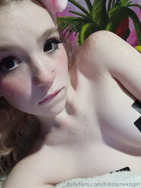 巨乳で曲線美のOnlyFans 無料エロ 写真