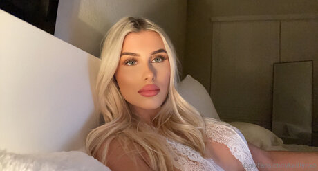 ルビーオンリーファン セクシーxxx 写真