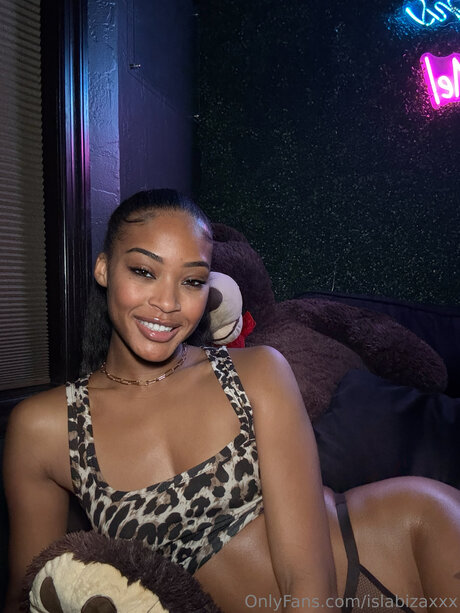 アジアの女性支配オンリーファンズ ホットxxx 画像