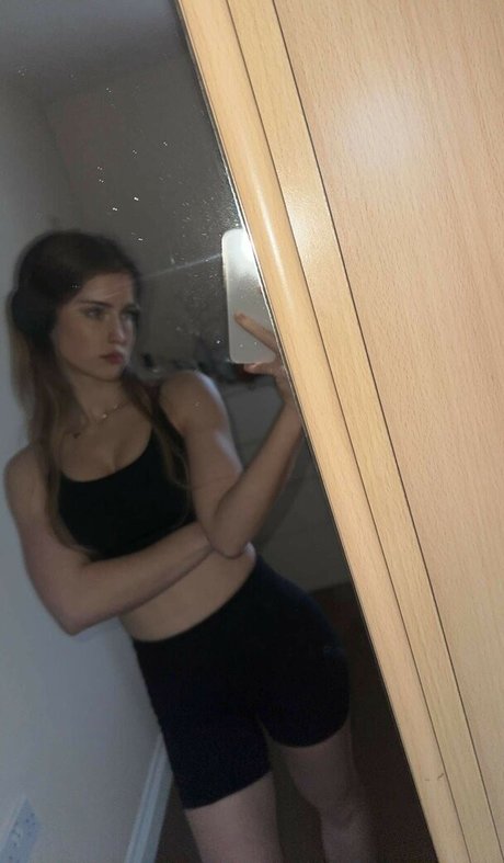 パンストオンリーファンズ 無料ヌード 画像