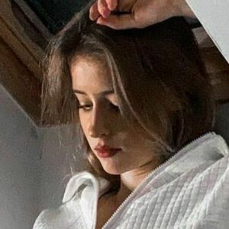 ブルネットのPOV OnlyFans ヌード アーカイブ