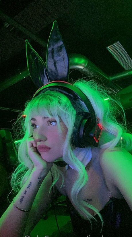 joelenesa 美しいモデル 写真